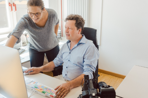 剪映卡機(jī)效果如何制作